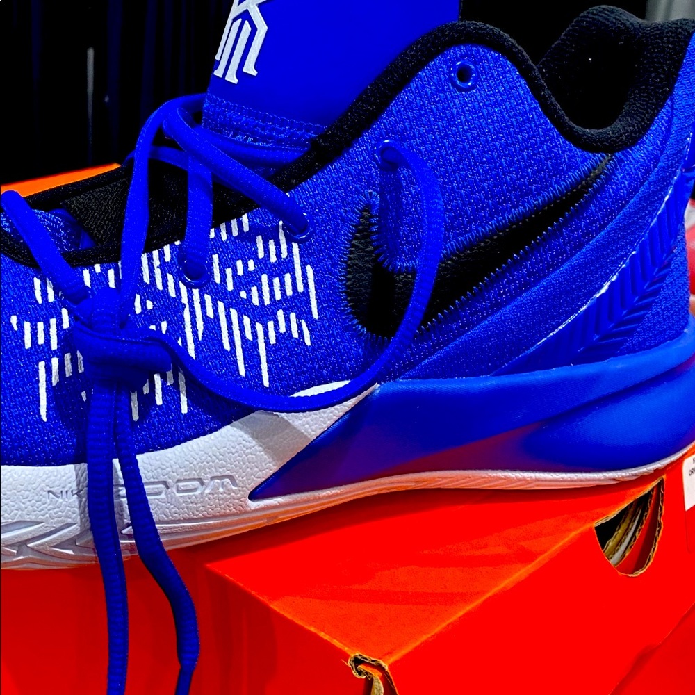 Brand new Kyrie basketball shoes